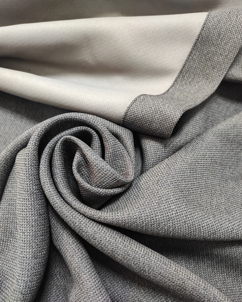 Шторы блэкаут с электрокарнизом: стильный контроль света